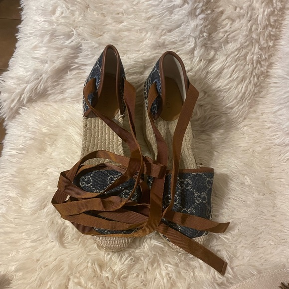 Gucci Women's Pilar Double Denim Pilar Espadrille Wedge Sandal - Picture 8 of 8